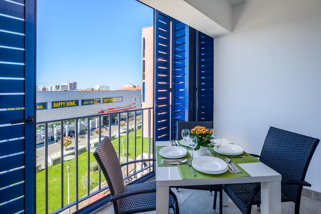 Apartment Petra Zadar Bagian luar foto