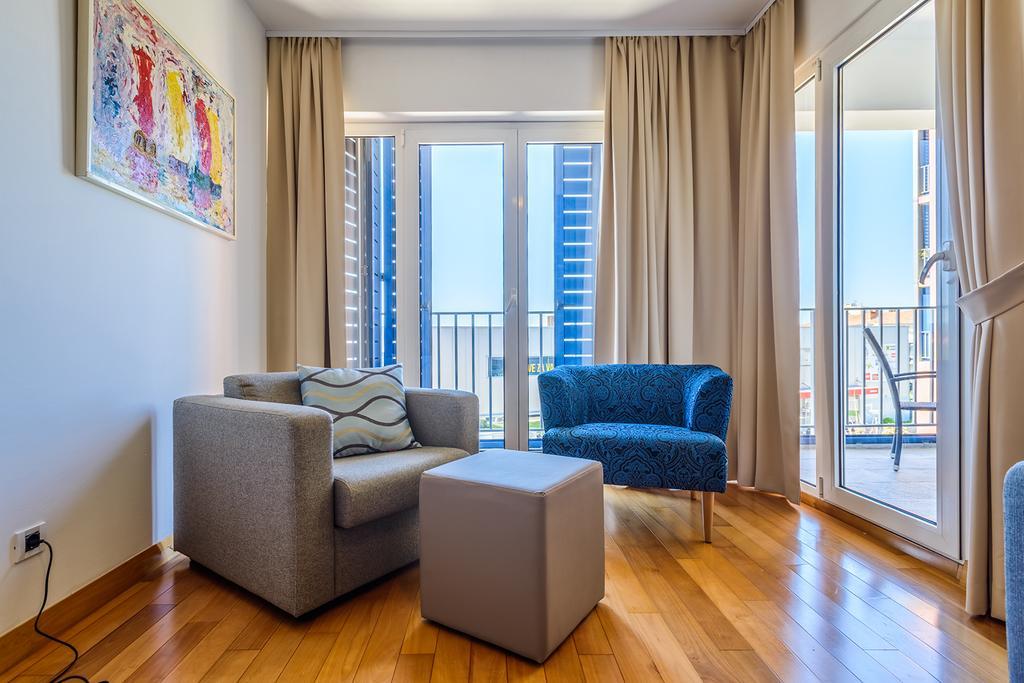 Apartment Petra Zadar Bagian luar foto