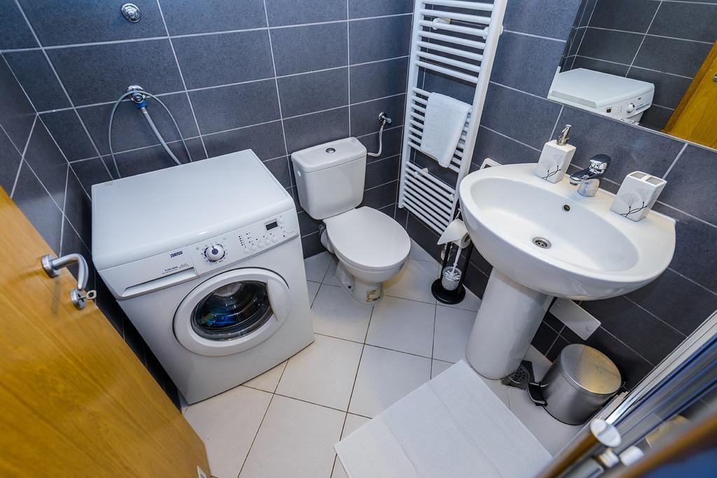 Apartment Petra Zadar Bagian luar foto