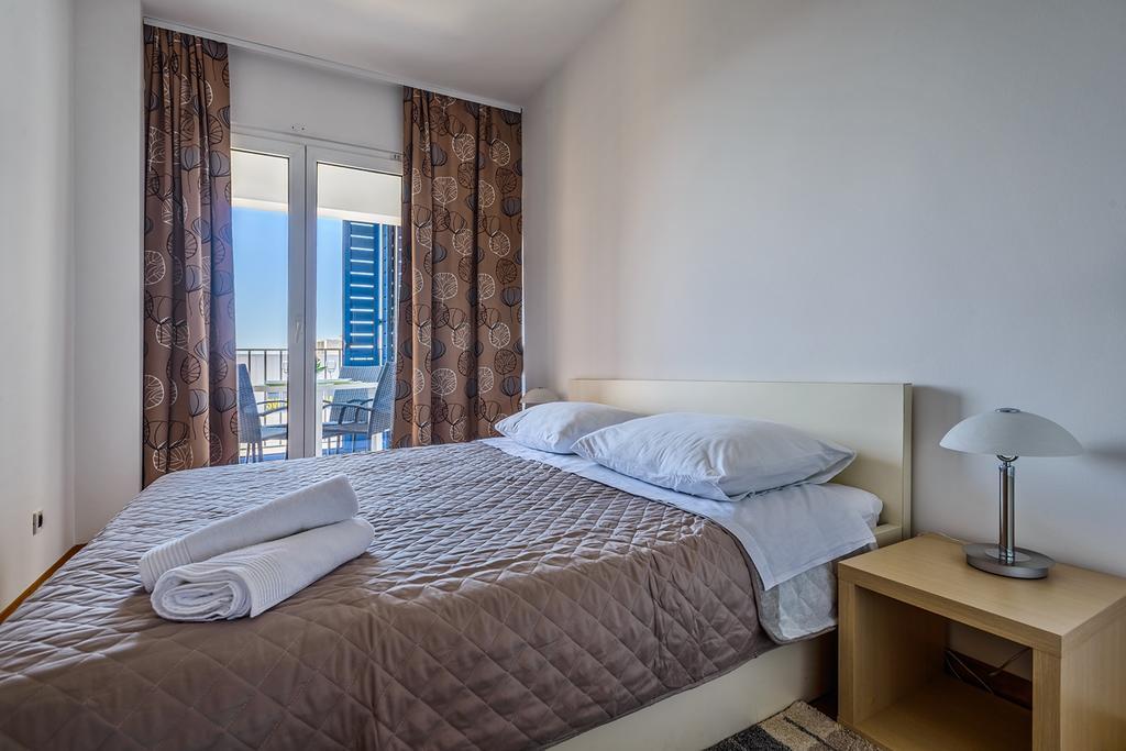 Apartment Petra Zadar Bagian luar foto